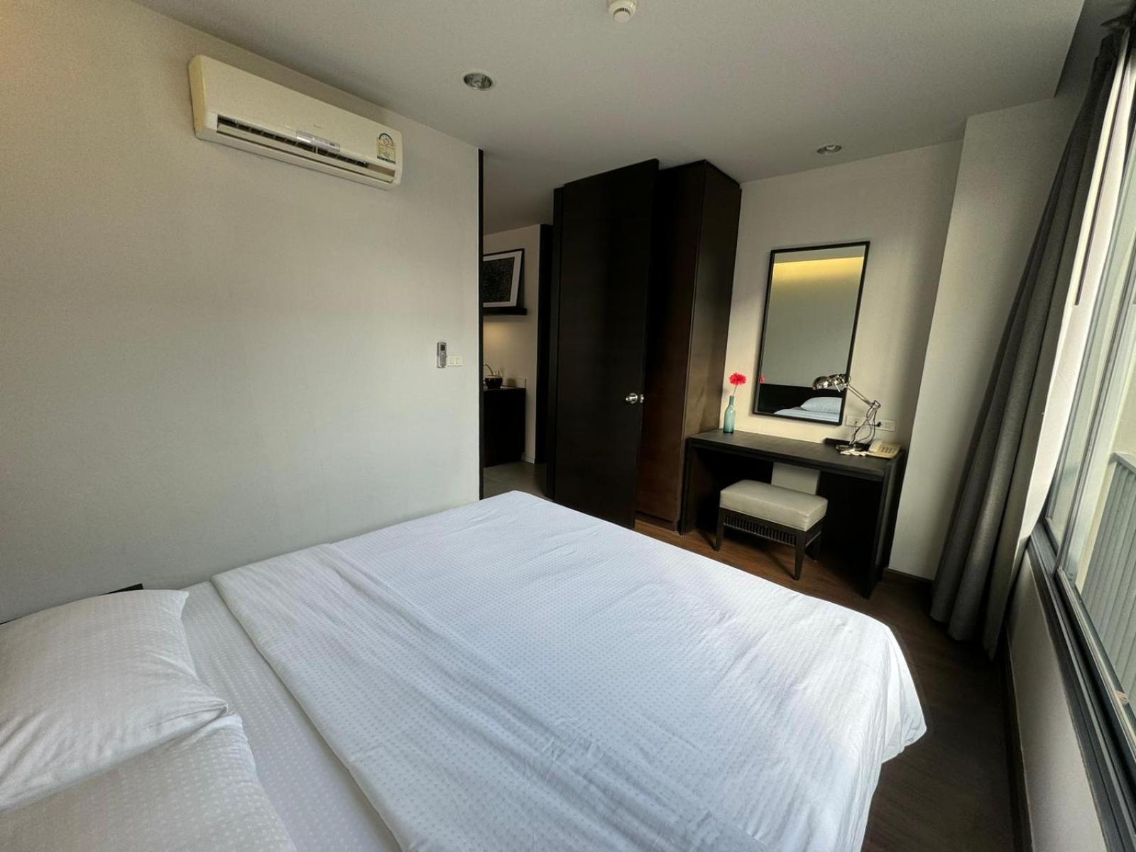 Cgcasa Hotel Bangkok Dış mekan fotoğraf