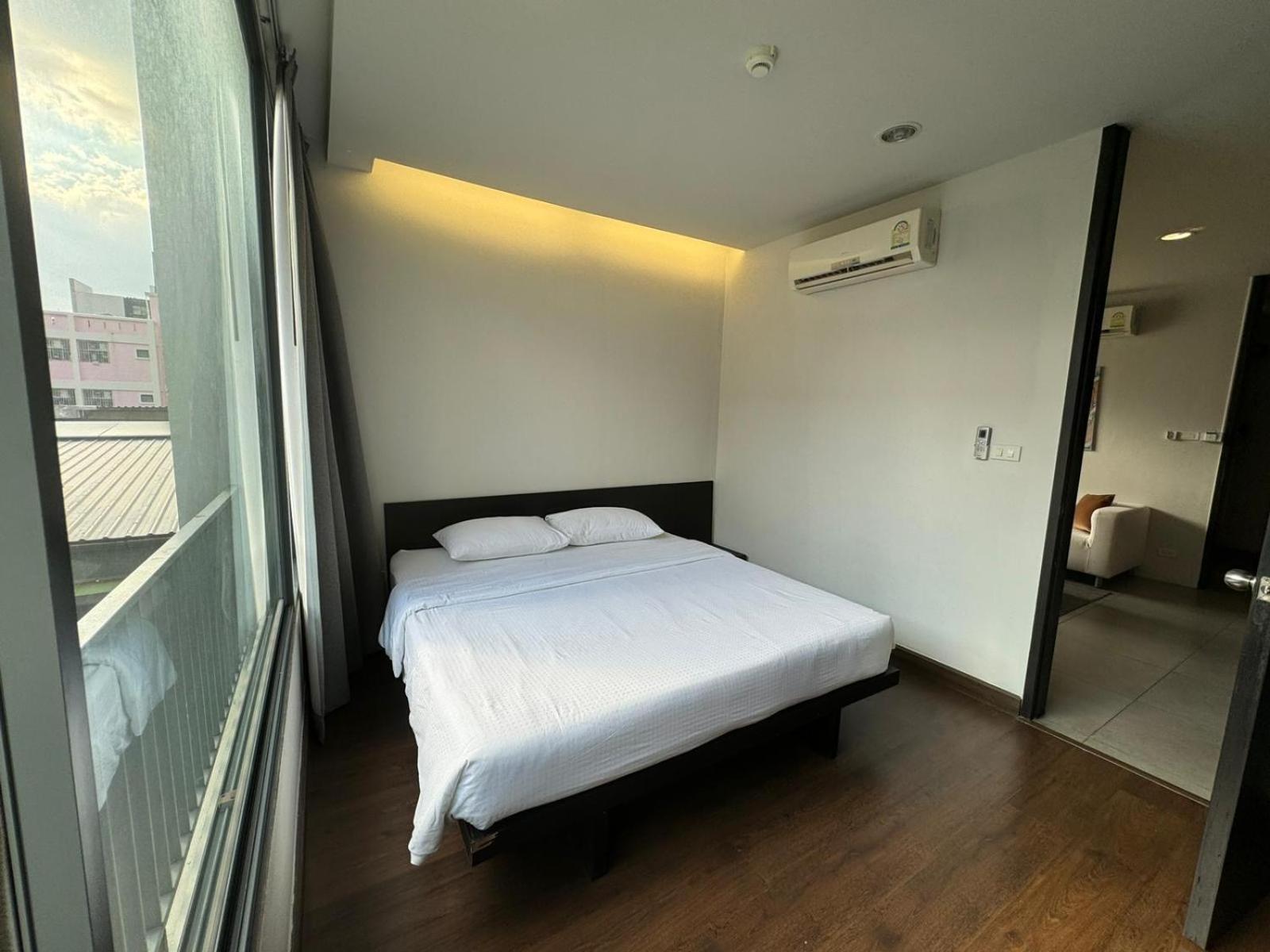 Cgcasa Hotel Bangkok Dış mekan fotoğraf